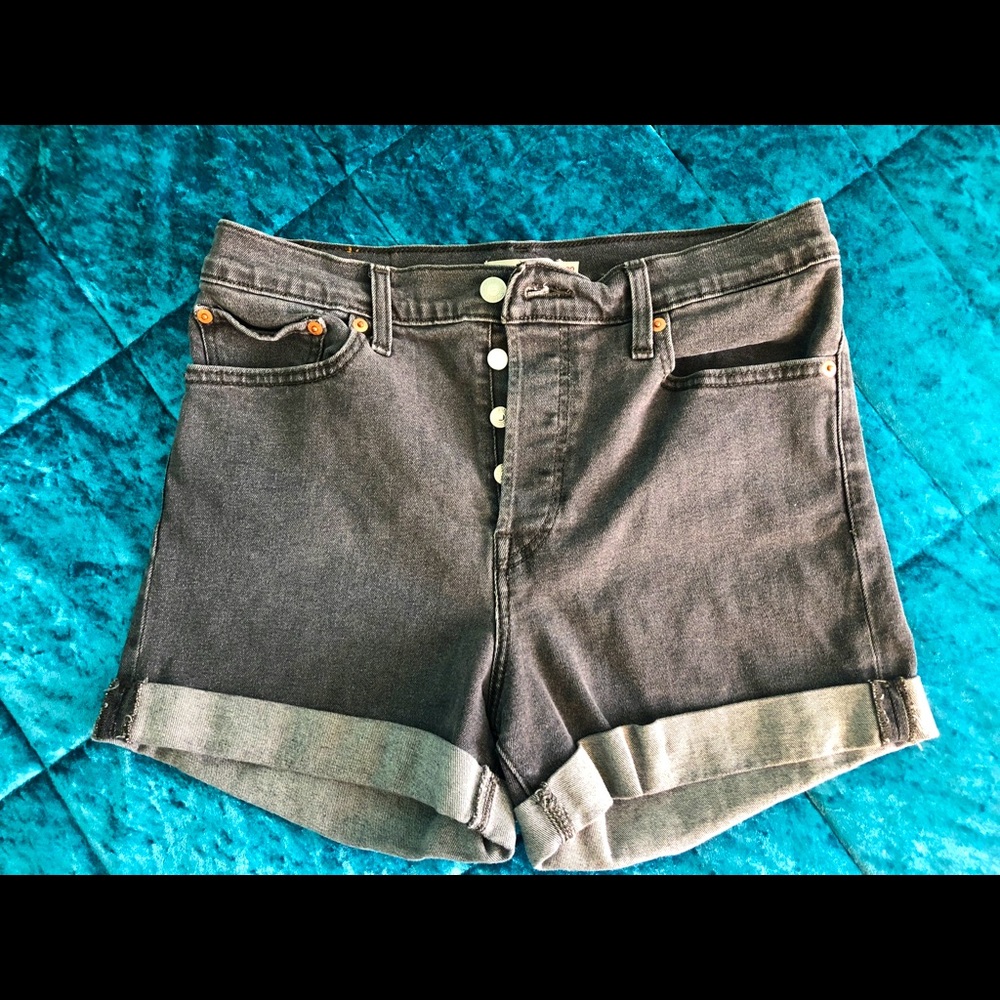 Levi's Wedgie Shorts